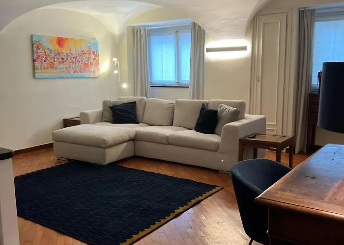 San Lorenzo Rollis Apartment