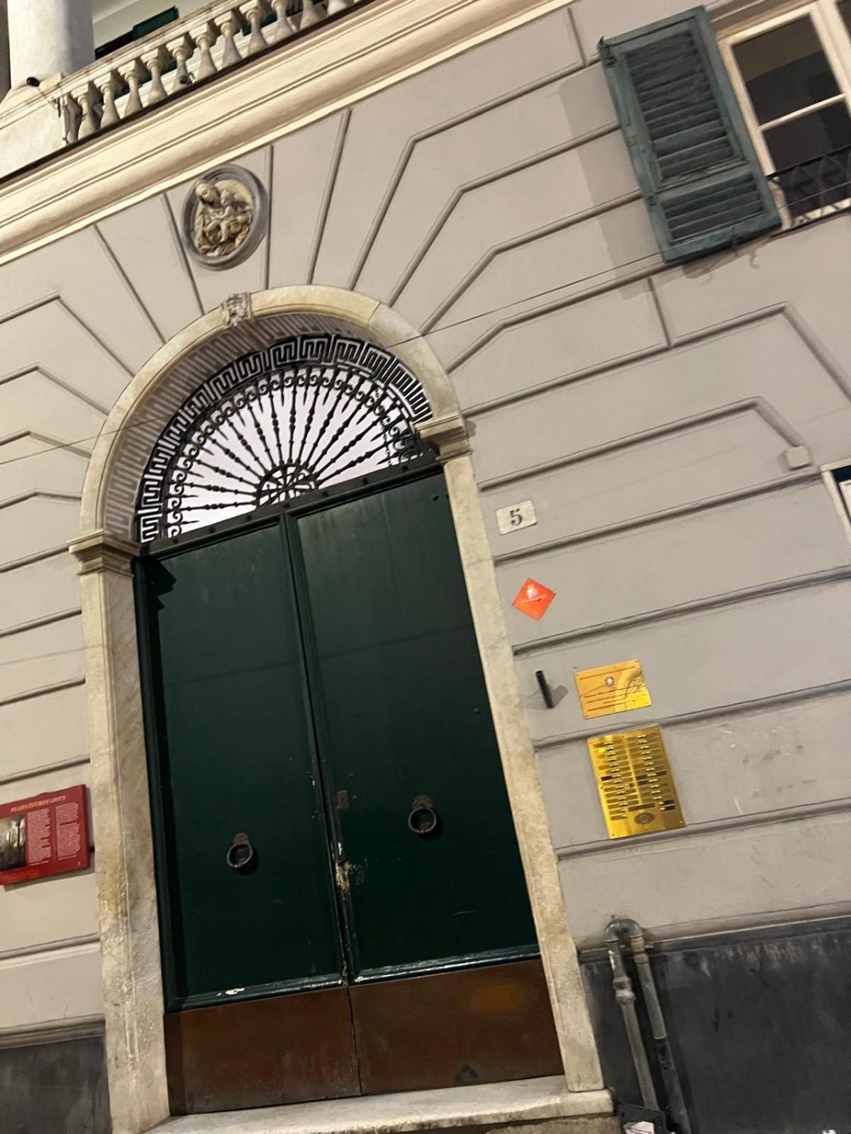 San Lorenzo Rollis Appartamento *